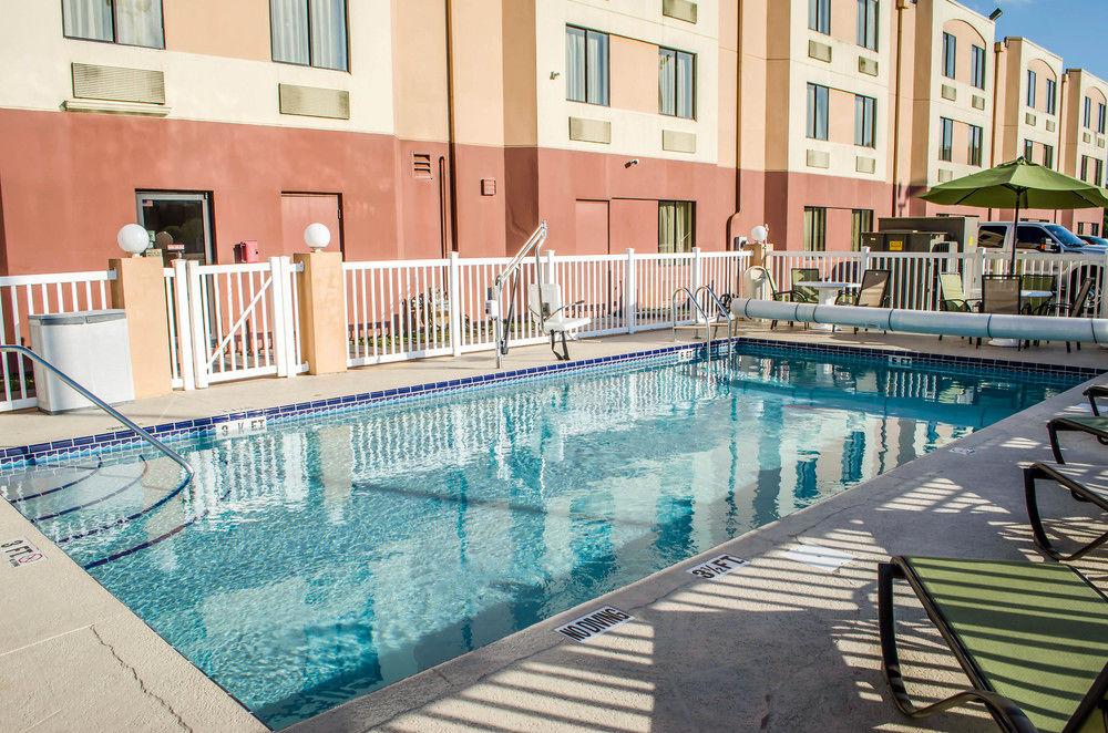 Spot X Hotel Tampa - Wesley Chapel By The Red Collection Extérieur photo