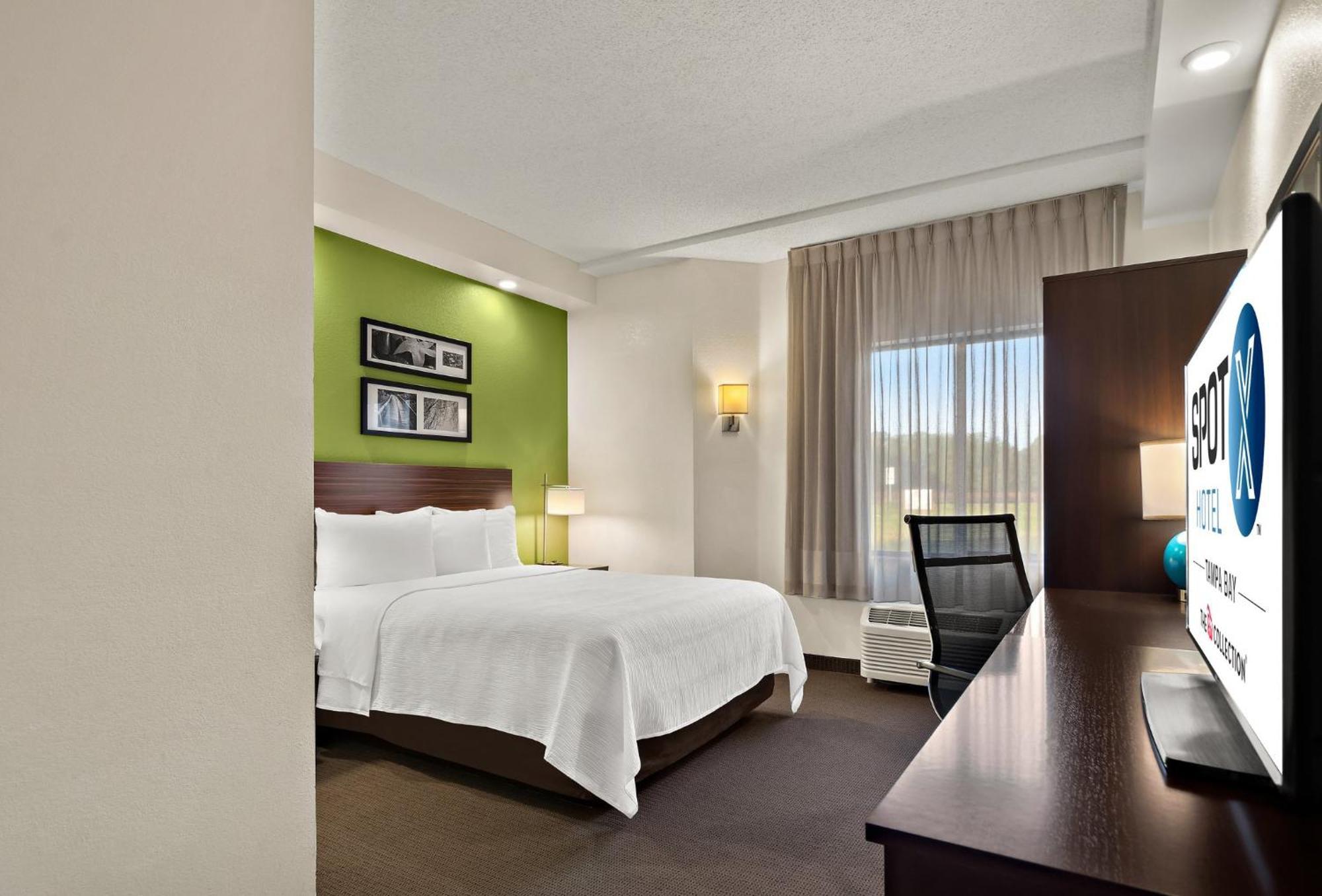 Spot X Hotel Tampa - Wesley Chapel By The Red Collection Extérieur photo