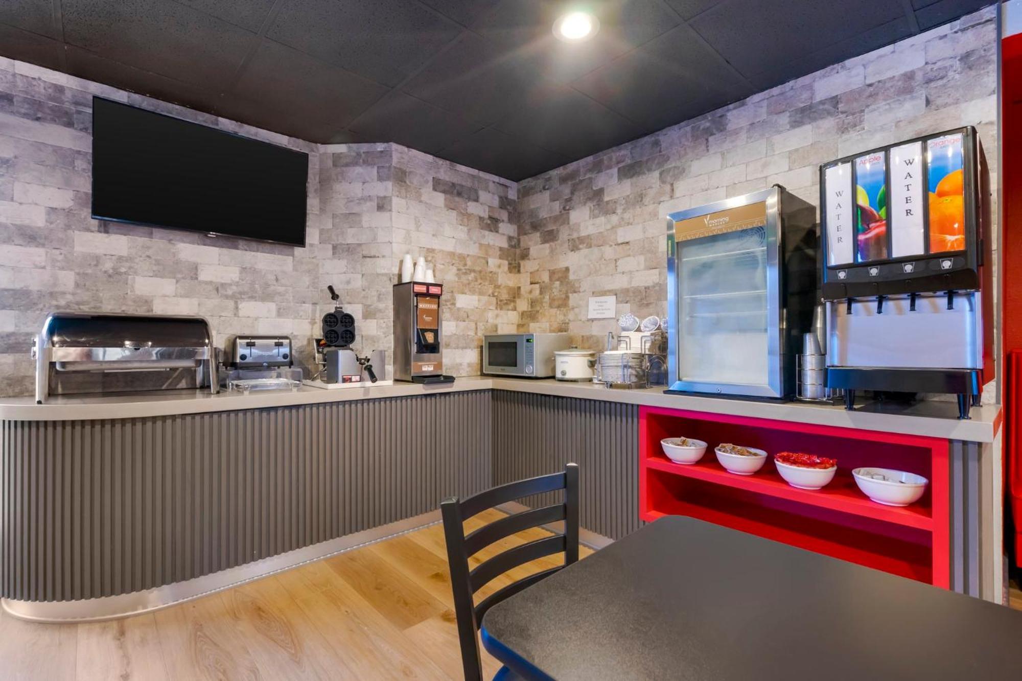 Spot X Hotel Tampa - Wesley Chapel By The Red Collection Extérieur photo