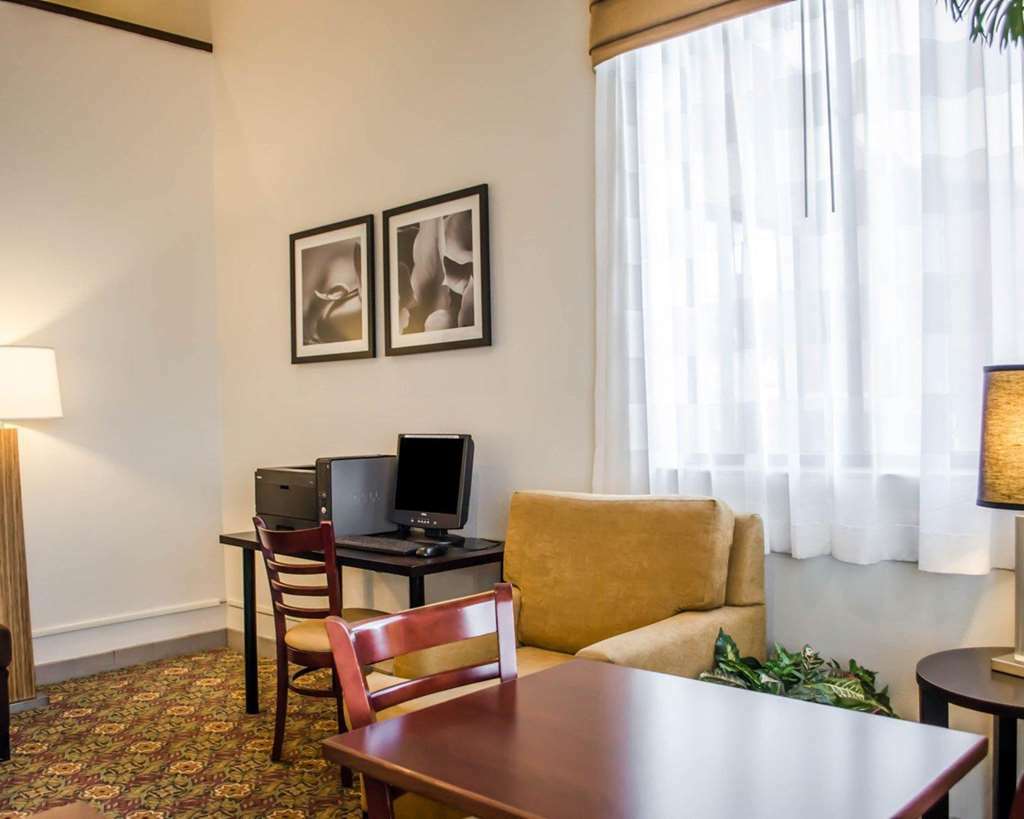 Spot X Hotel Tampa - Wesley Chapel By The Red Collection Facilités photo